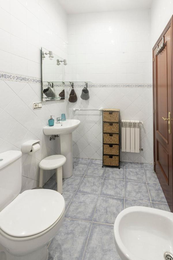 Apartamentos Turisticos La Flor Muros de Nalón المظهر الخارجي الصورة